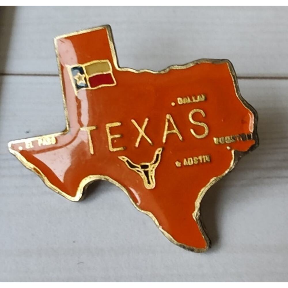 Texas State Shaped Pin Flag, Dallas Austin Souvenir Travel Hat Lapel Collectible